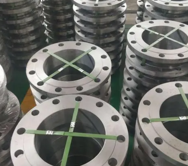 Large diameter flange